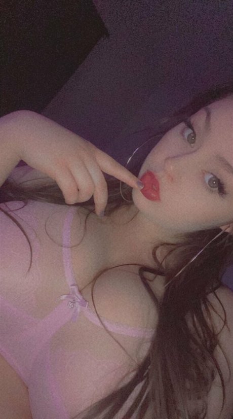 downdanielle beautiful pornstar pics