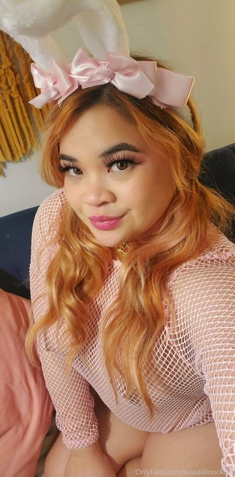 kawaiiknockout pornstar erotic image