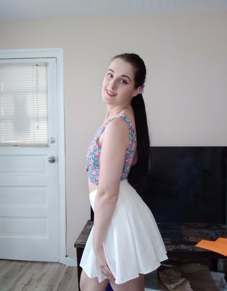 glitterbby21 hot actress photo