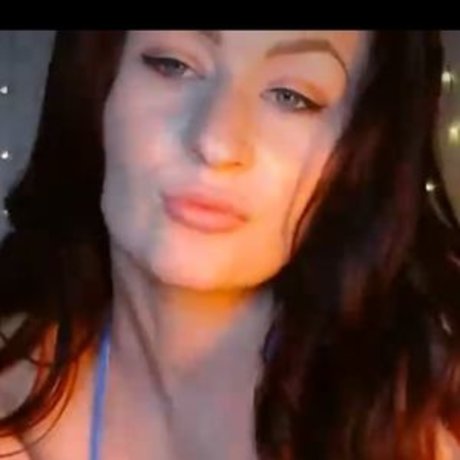 MilliesMayhem adult model pic