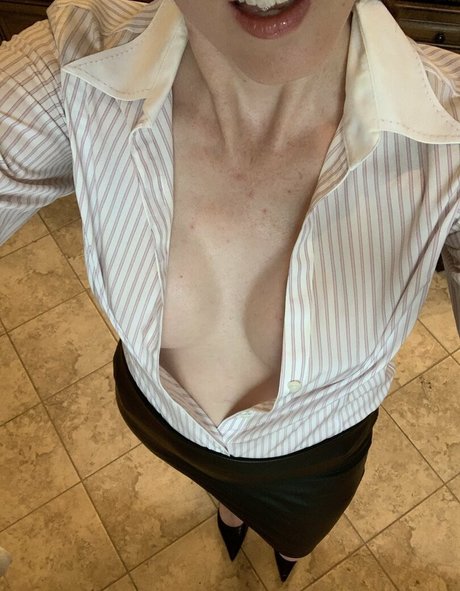 bustybrooke1 pretty star archive