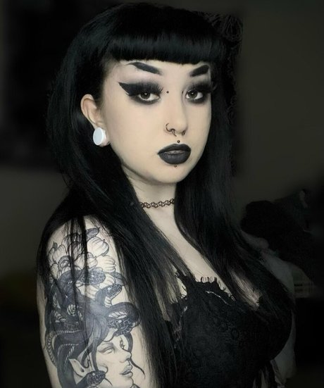 allfails adult actress picture