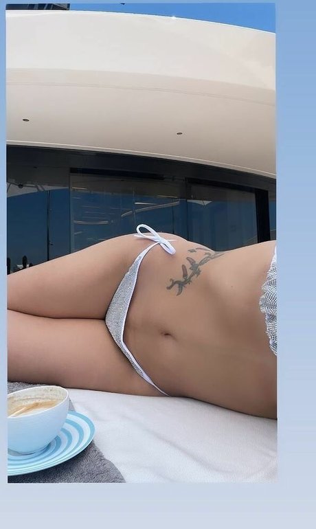 Vanessa Da Mata perfect pornstar images