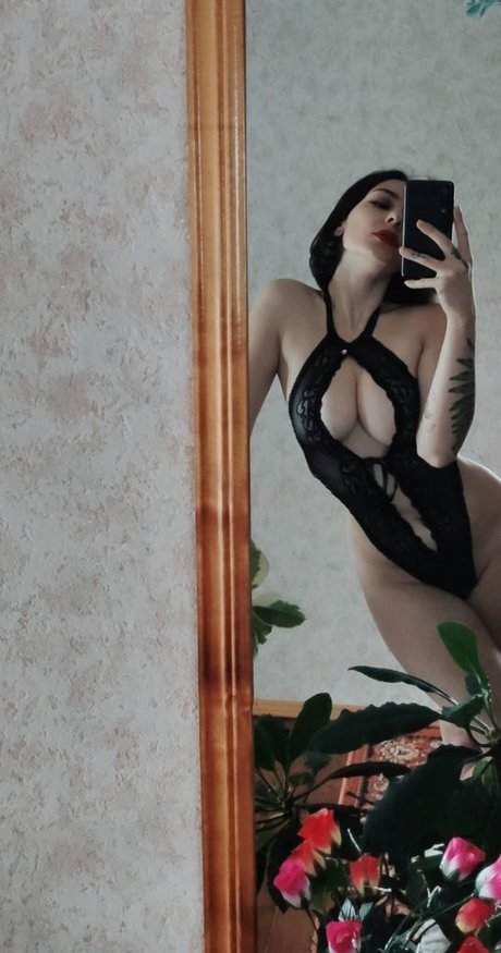 Kit Lilith erotic pornstar pictures