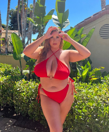 Lo Sangstaaa hot model picture