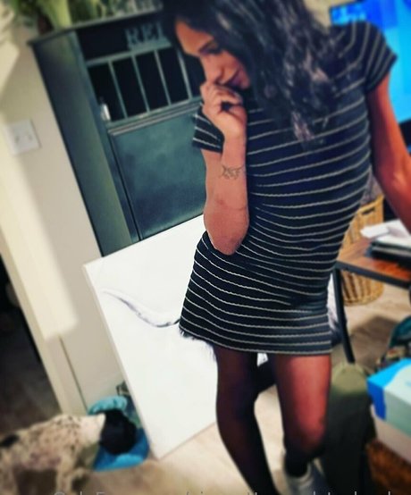 cigarettesandstarbucks pornstar pretty img