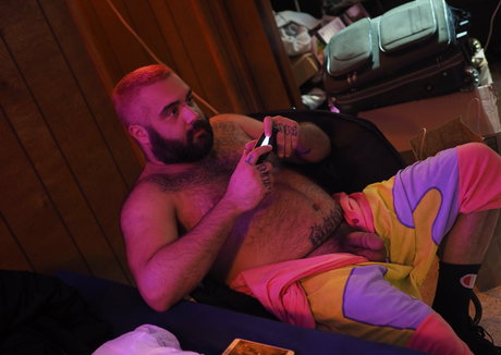 donutsteak model top archive