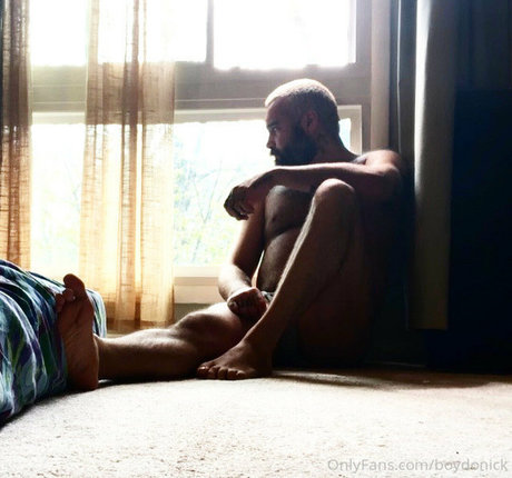 donutsteak erotic actress photos