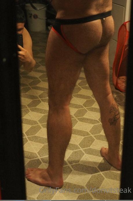 donutsteak star sexy photos