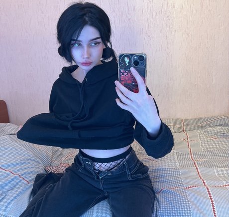 alskohope star adult photo