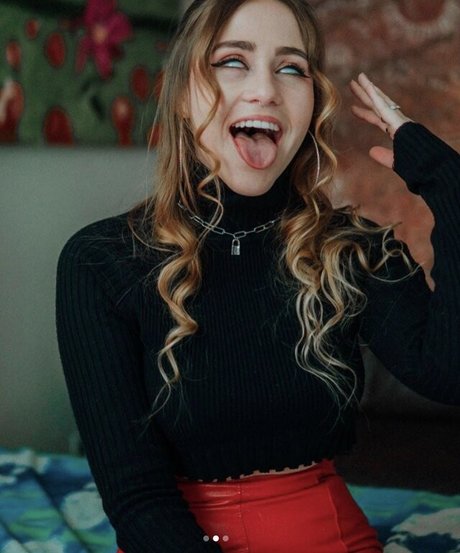 Chribbleys pornstar nude images