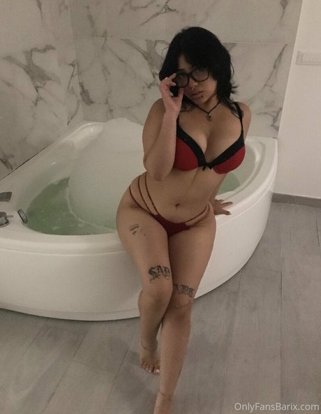 imbarix model sexy img