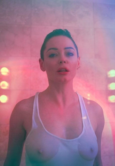 Rose Mcgowan Profile pic