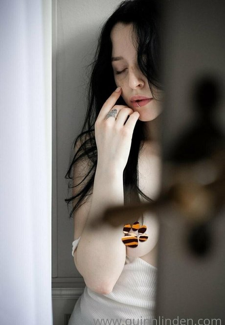 heyitsquinn perfect actress pictures