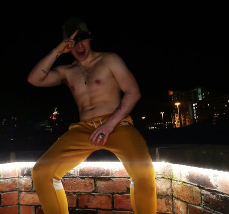 wolfuncensored hot pornstar image