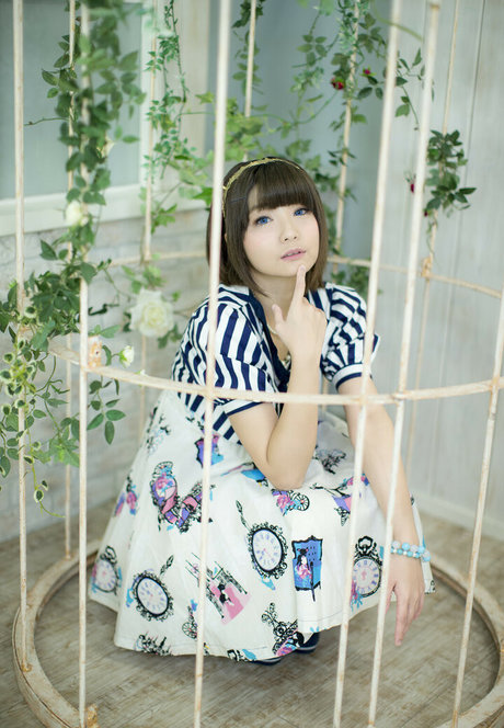 ayame apricot naked model images