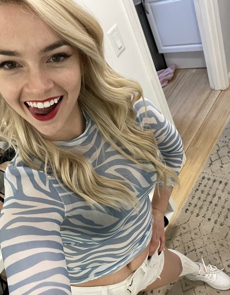 Mandy Marx actress gallery