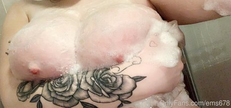 Emily Gillick star exclusive image