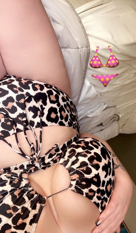 Emily Gillick pornstar nice image