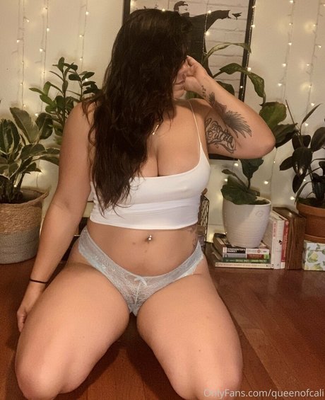 queenofcali star best picture