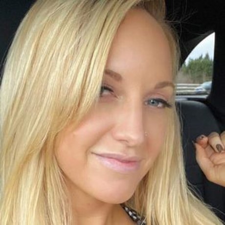 karierfit1 star porn photos