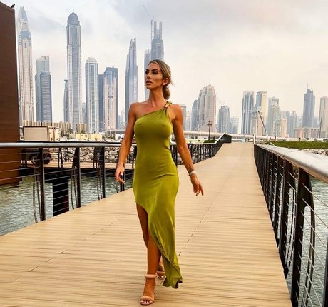 Chloe Gibbs model nice image