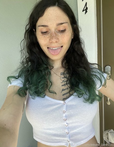 eeveebeevip free actress images