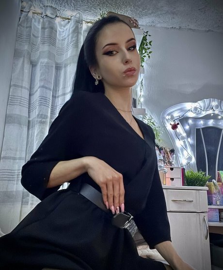 darkqueenn01 porn actress gallery