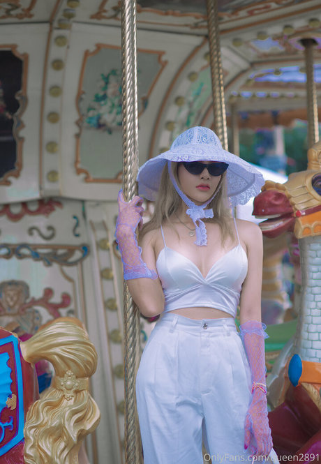 queen2891 star pornographic galleries