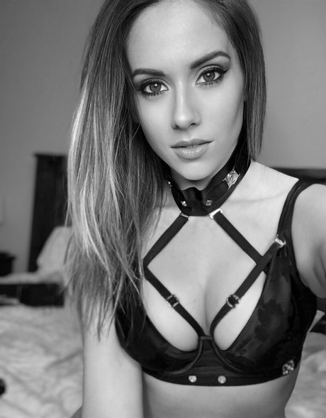 alexathena free nudes star gallery