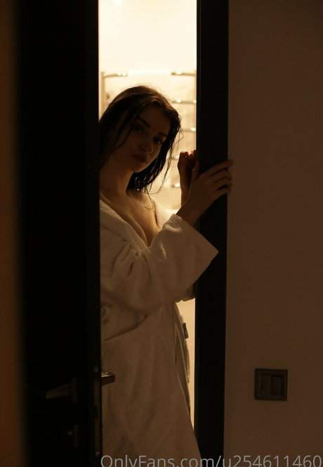 rideondildo actress images