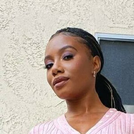 Imani Hakim high quality actress img