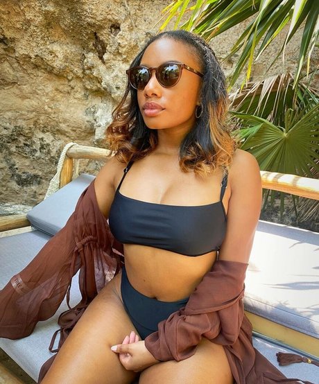 Imani Hakim sexy actress archive
