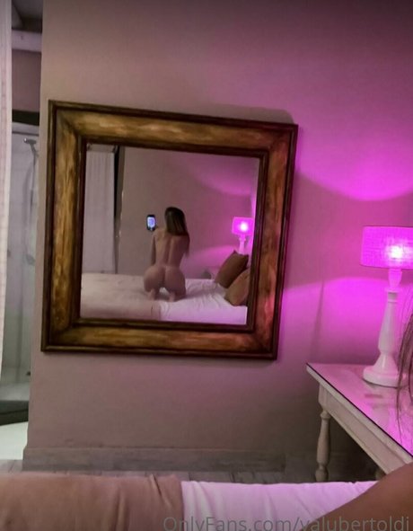 Valubertoldi model top img