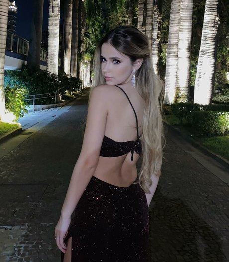 Daniella Chechia pornographic model pics