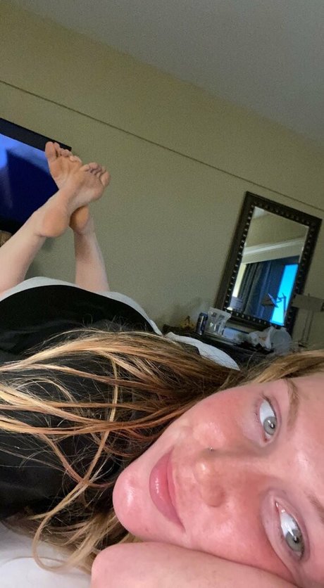 Alex The Amazon naked model images