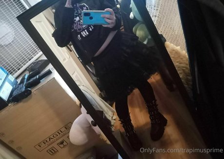 trapimusprime hot model pics