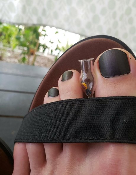 maemerciless pornstar free photos