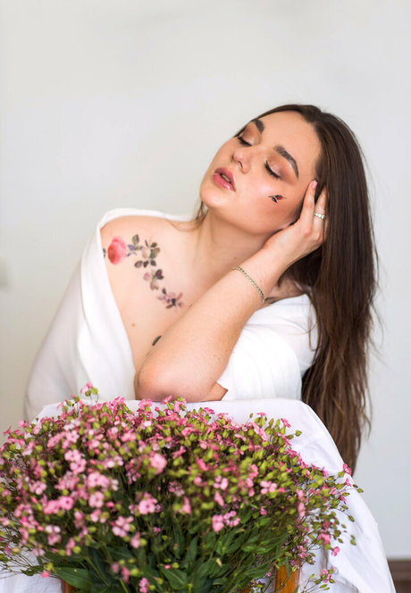 devil flowers hd star photos