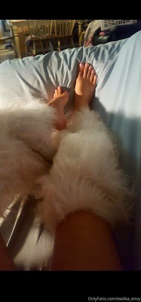 ewiika envy perfect pornstar galleries