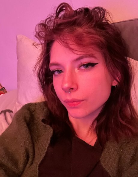 selflovemary sexy pornstar photo