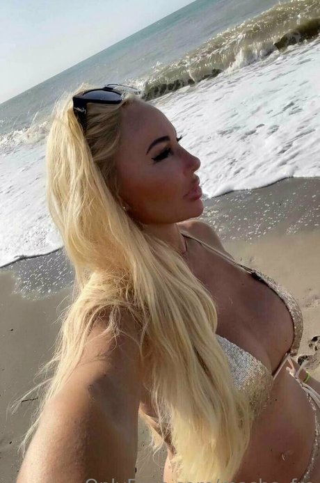 margot free star adult images