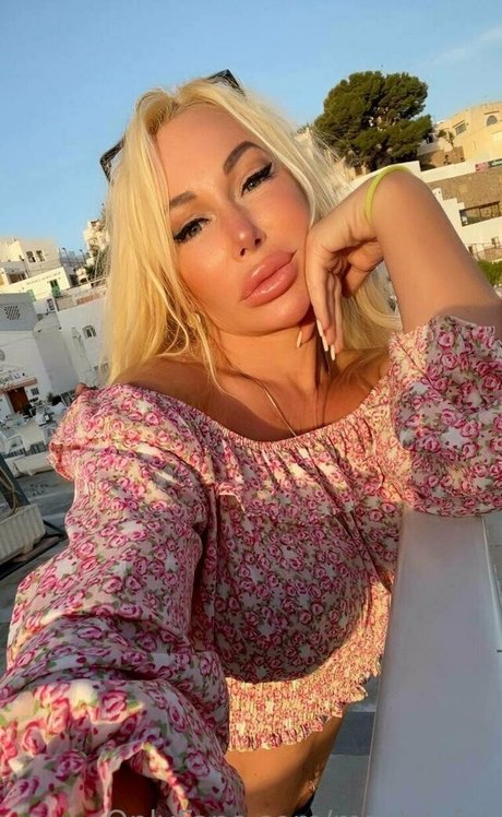 margot free model beautiful pic