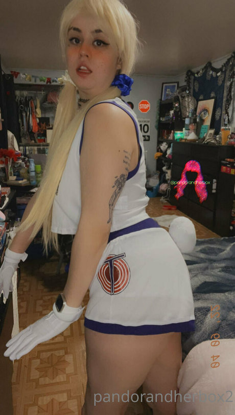 pandorandherbox2 adult actress pics