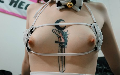 Kara Bella beautiful pornstar pictures