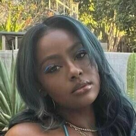 Justine Skye star pretty picture