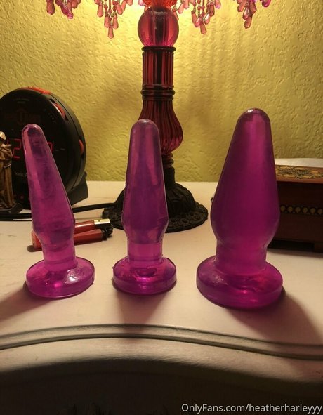 heatherharleyyy pornographic actress image