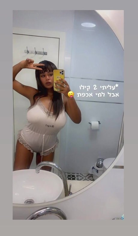 JustNati model beautiful pics