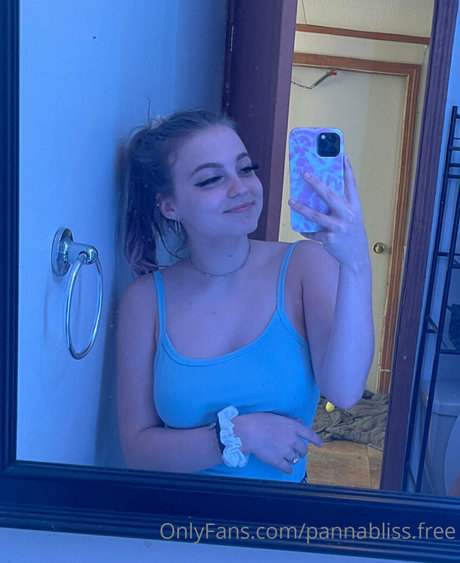 pannabliss free model exclusive pictures