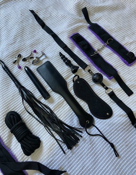 caityloux pornstar erotic archive